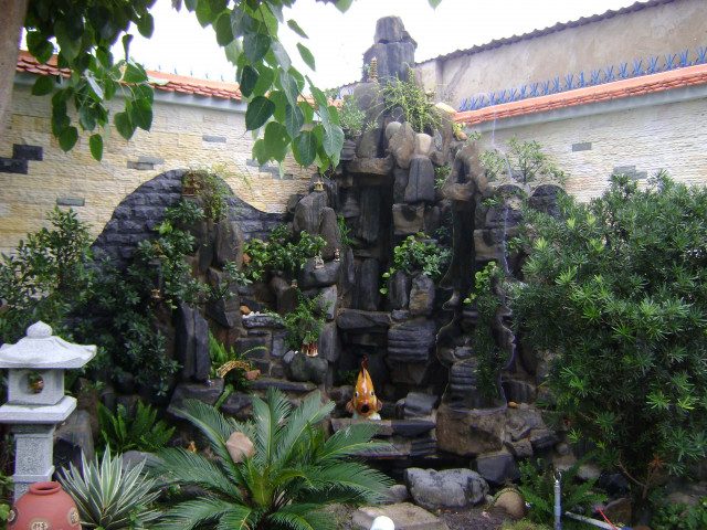 Thiết kế thi công hòn non bộ tại Hà Tĩnh