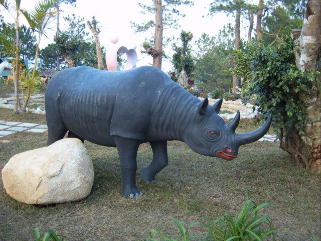 Thiết kế thi công đắp thú vật cho trường mầm non đẹp uy tín