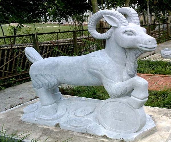 Đơn Vị Đắp Tượng bằng Xi Măng