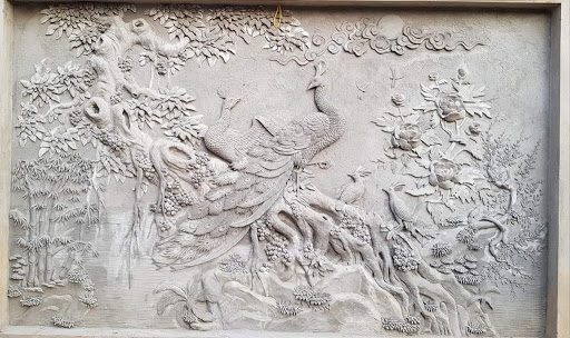 Thợ đắp phù điêu hoa văn xi măng tại Ninh Bình
