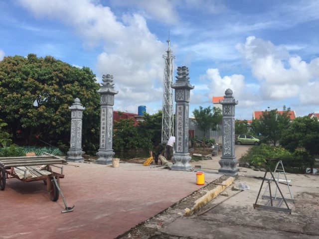 Cột đồng trụ xi măng cho nhà thờ